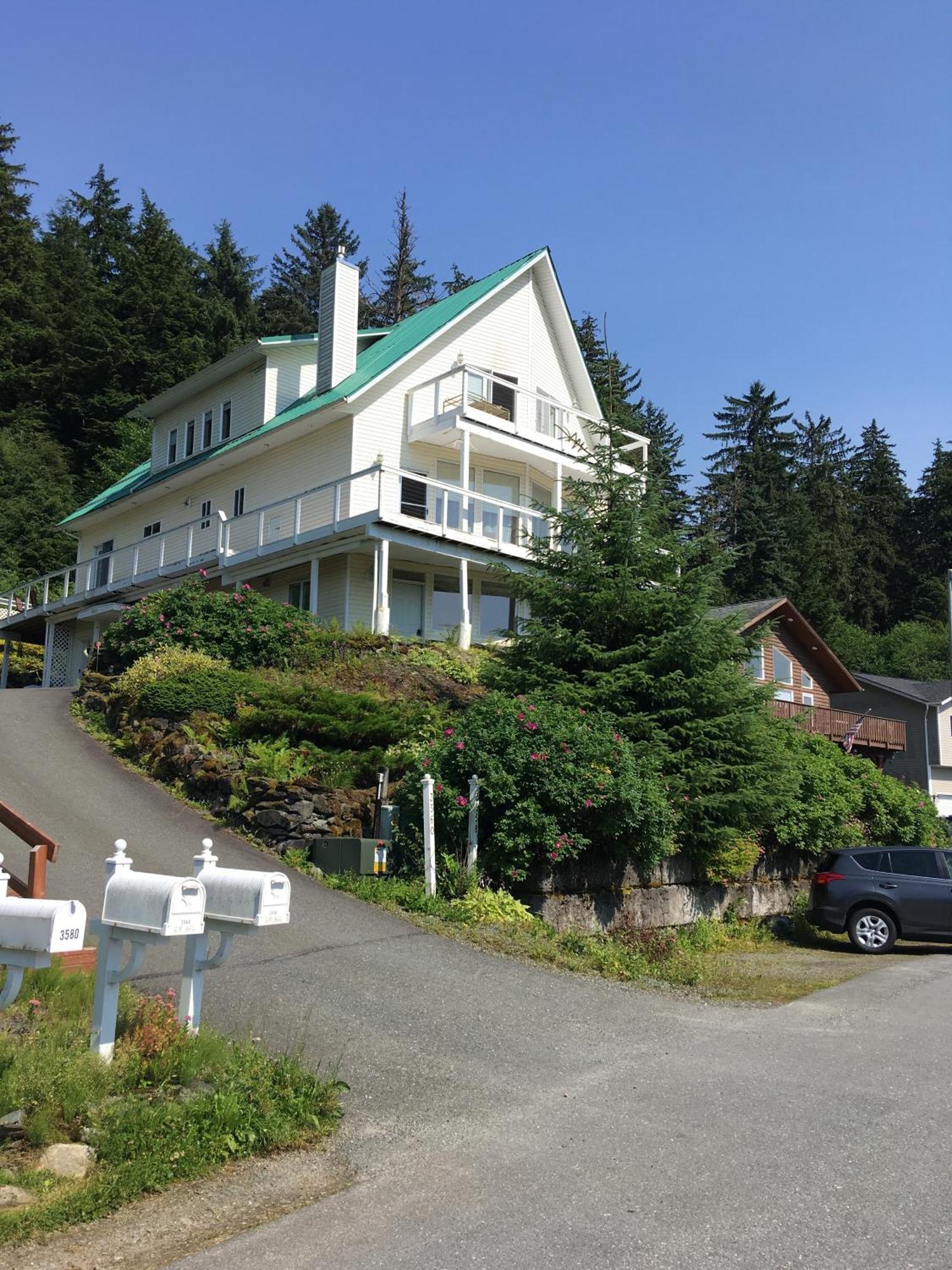 Kelli Creek Cottage - Reduced Price On Tours Juneau Exteriér fotografie